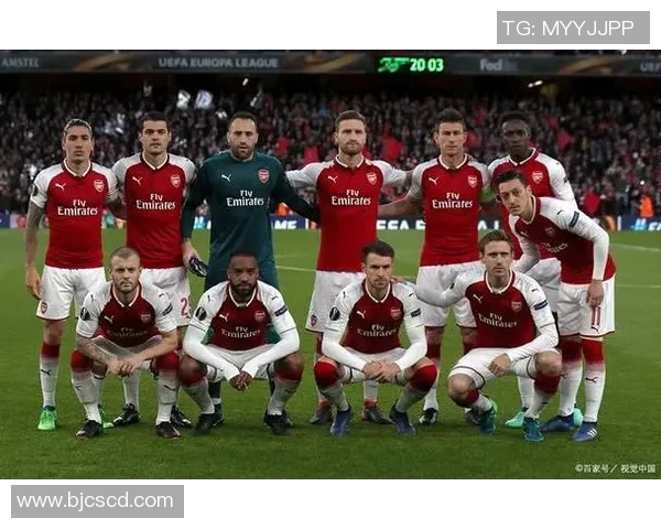 足球明星豪华对决曼联球星队激情碰撞引发全球关注